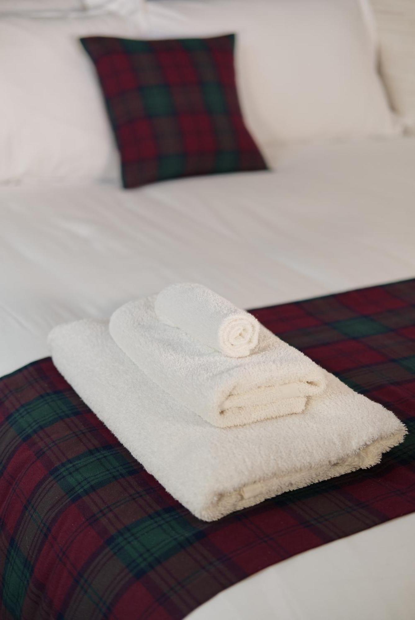 North Coast 500 Pods - Brora Otel Dış mekan fotoğraf